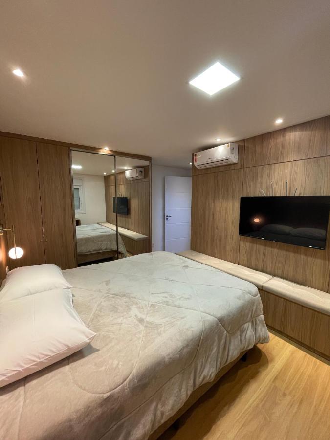 Apartamento Espetacular, 2 Suites, A 30M Da Rua Coberta Грамаду Экстерьер фото