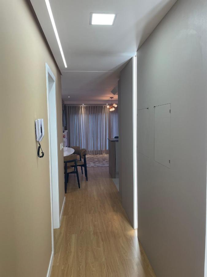 Apartamento Espetacular, 2 Suites, A 30M Da Rua Coberta Грамаду Экстерьер фото