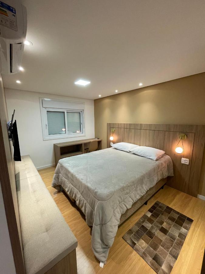 Apartamento Espetacular, 2 Suites, A 30M Da Rua Coberta Грамаду Экстерьер фото